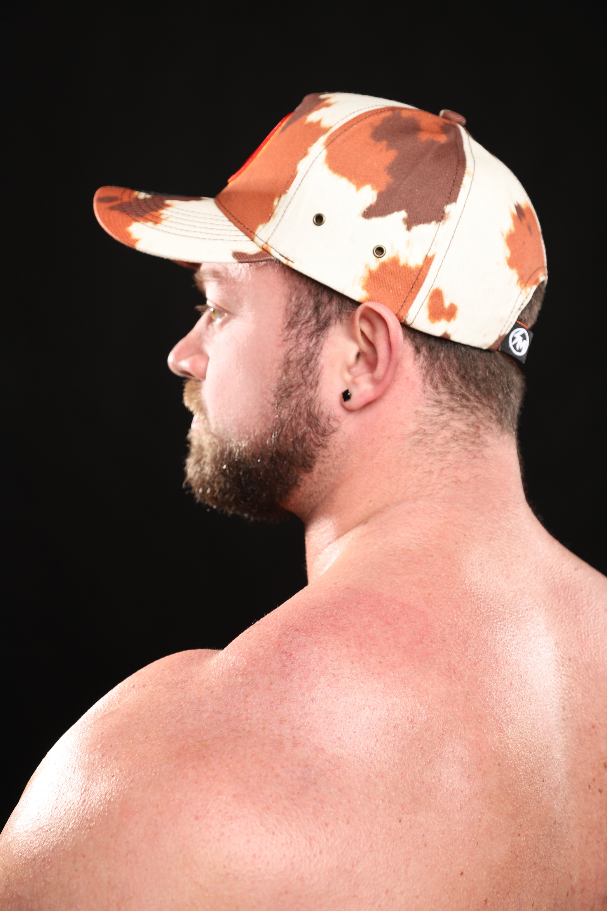 BRANDED CURVED BILL SNAPBACK