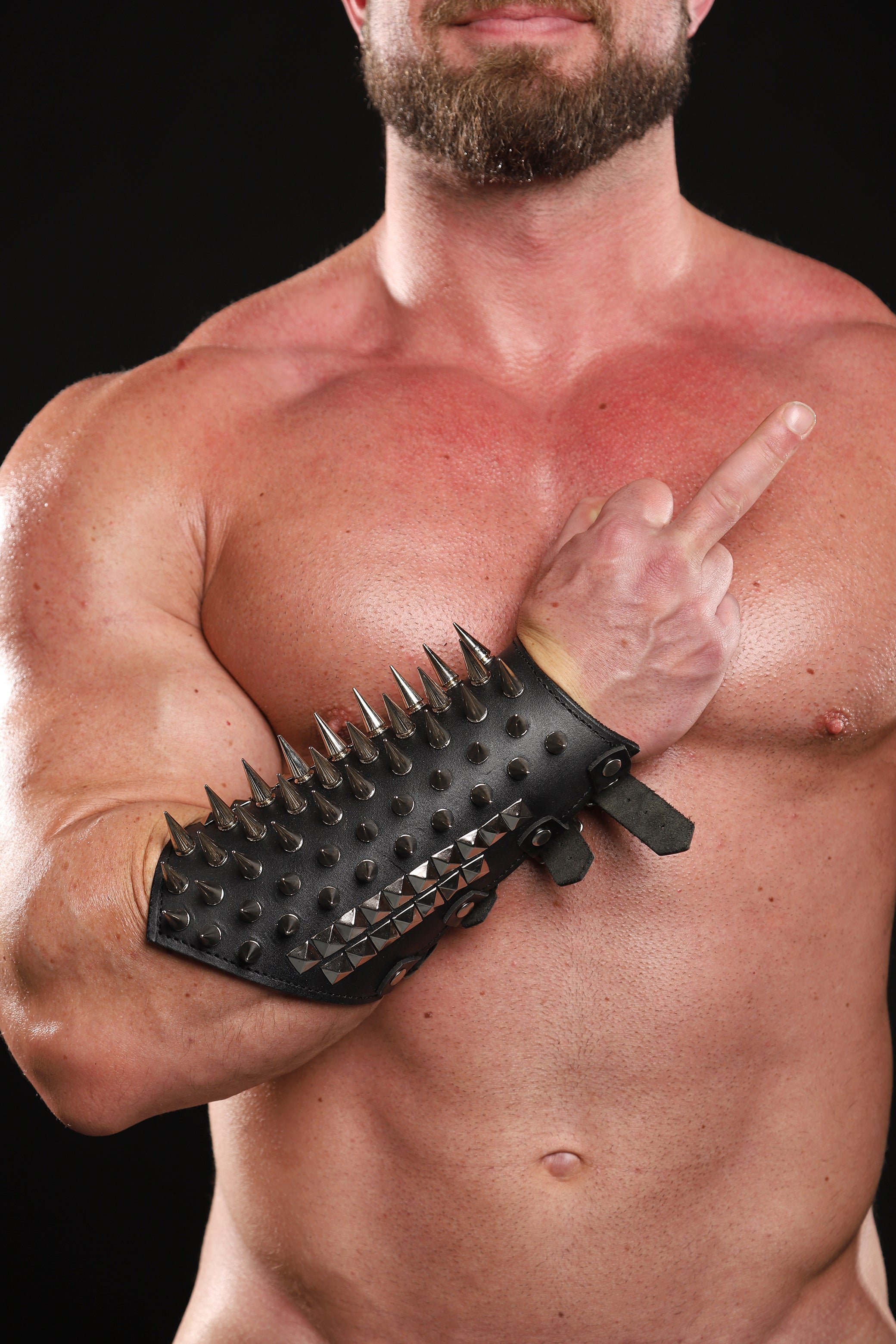 DEVASTATION LEATHER GAUNTLETS