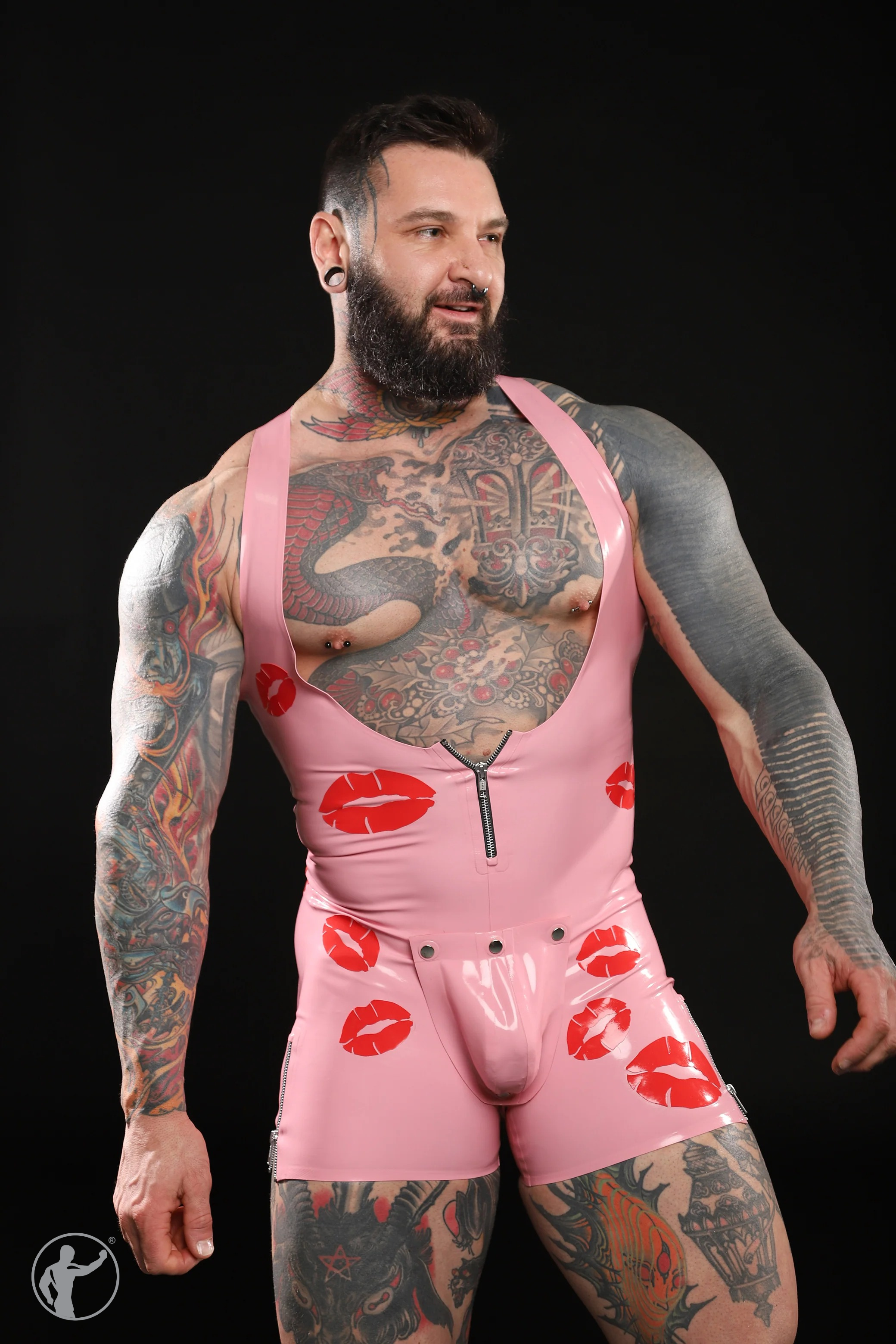 PUCKER UP RUBBER SUPLEX SUIT