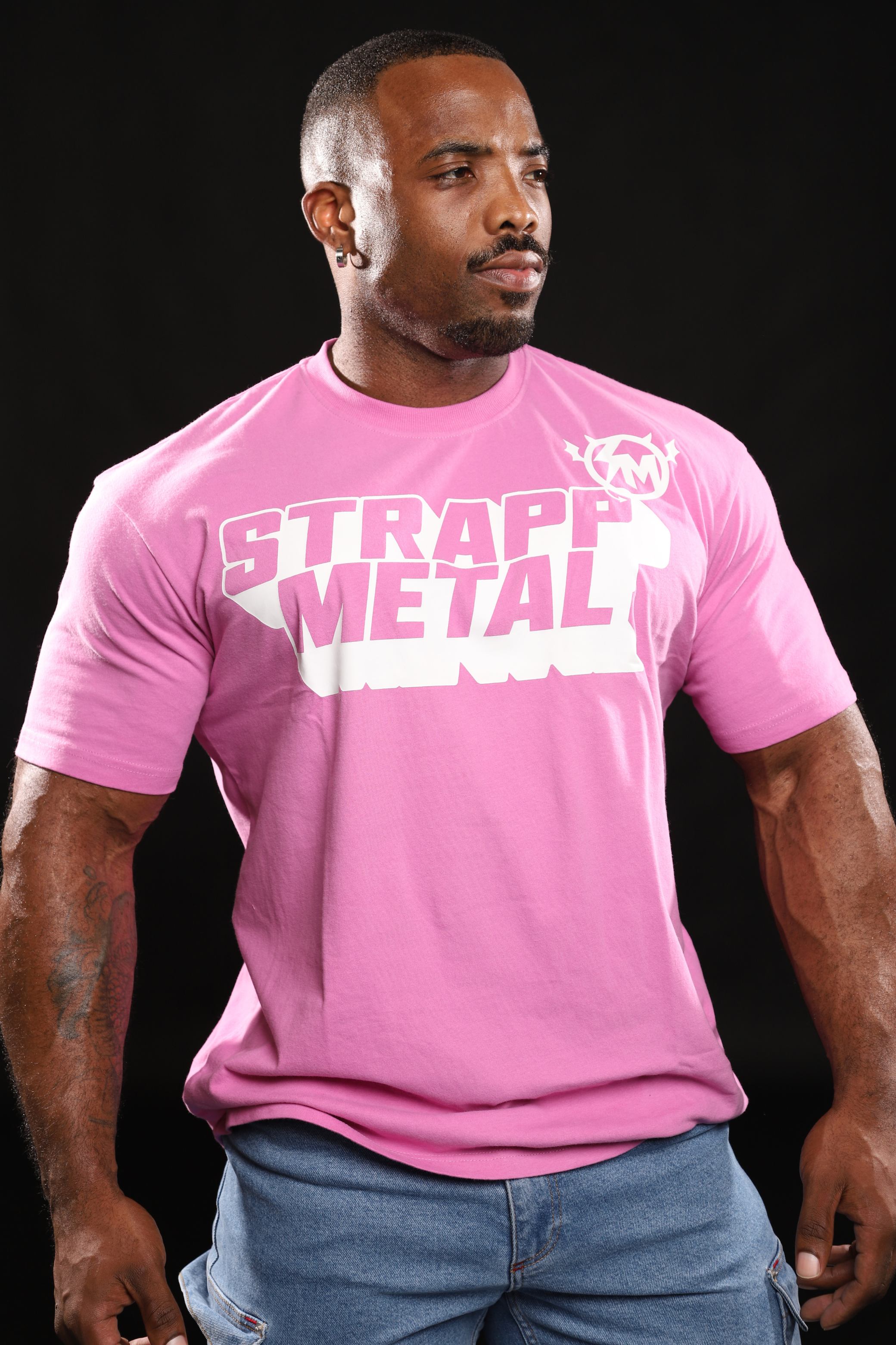 STRAPP METAL SM REGULAR TEE